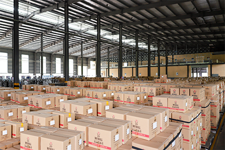 finished products warehouse-1